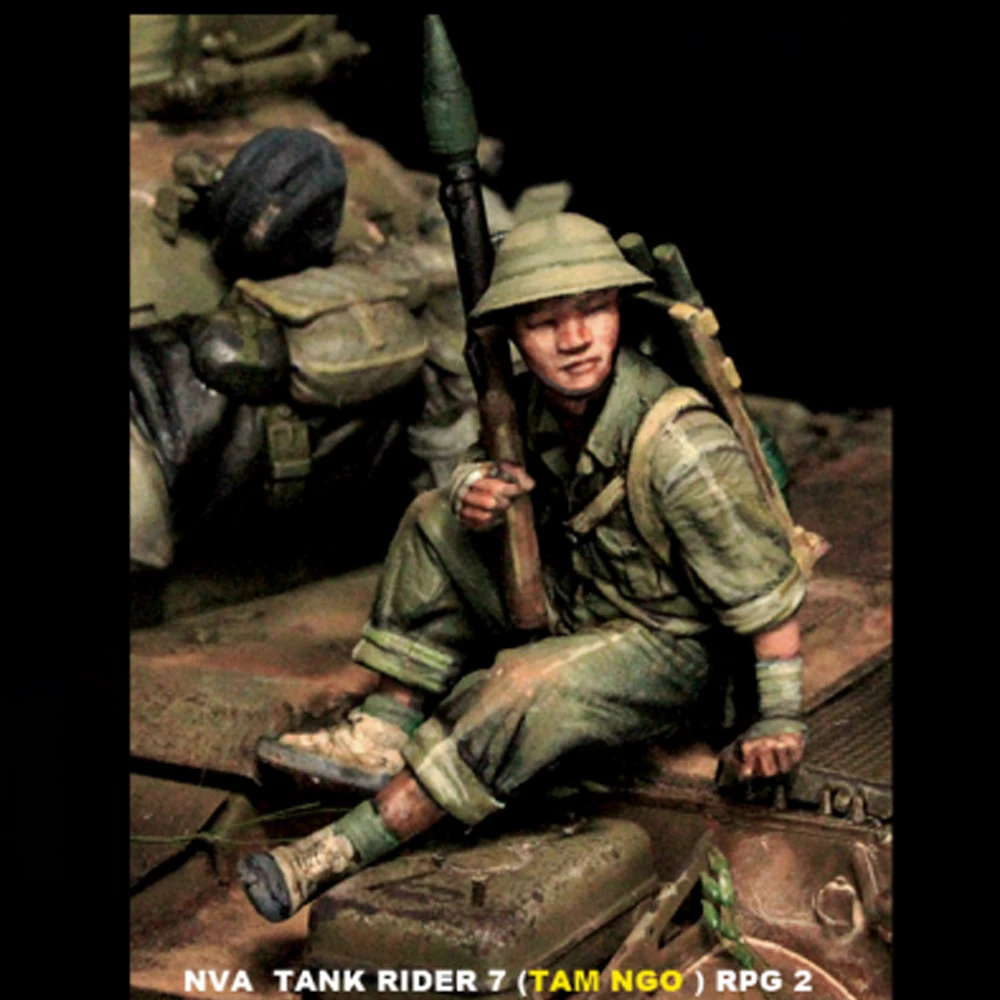 1/35 NVA Tank RIDER 7, RPD 2,  - Resin Art For Kids recension och pris